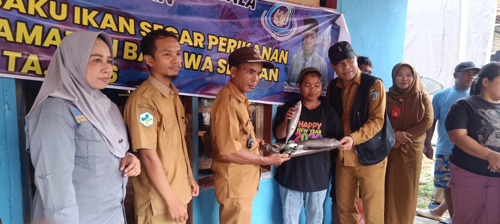 Dinas Perikanan Donggala Salurkan 1,2 Ton Ikan untuk Tekan Stunting di Dua Desa